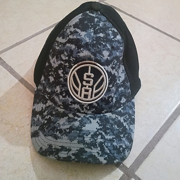 NBA New Balance Spurs Digital Camo Baseball Cap - Picture 1 of 4